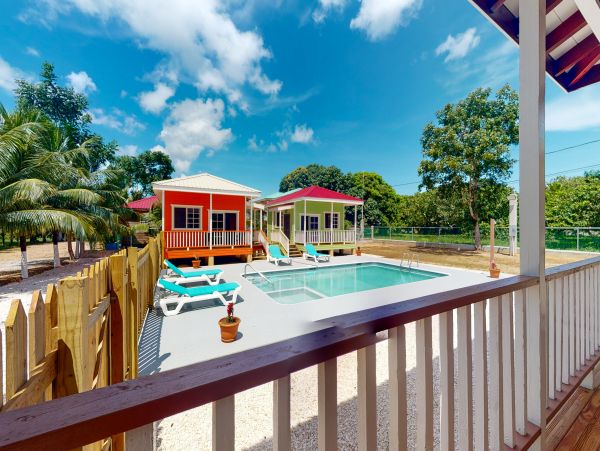 Ambergris Caye Home 1008256