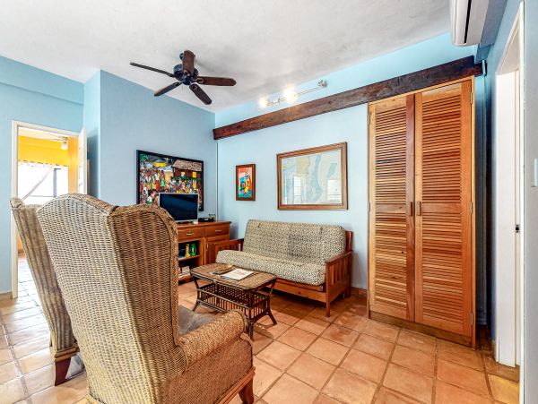 Ambergris Caye Home 1008257