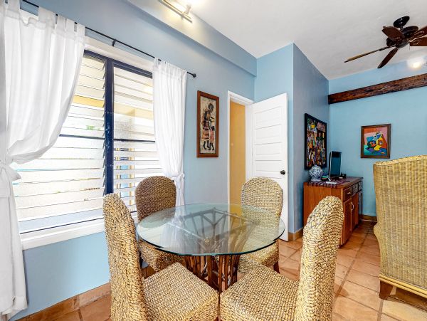 Ambergris Caye Home 1008257