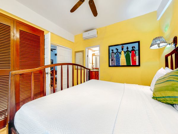 Ambergris Caye Home 1008257