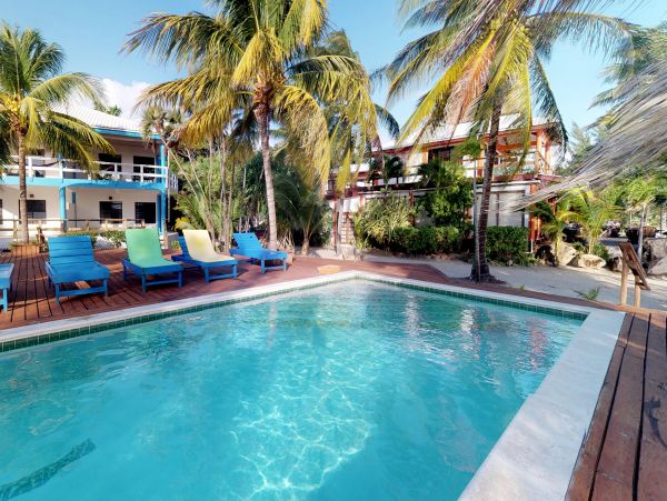 Ambergris Caye Home 1008257