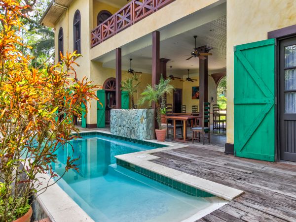 Ambergris Caye Home 1008259