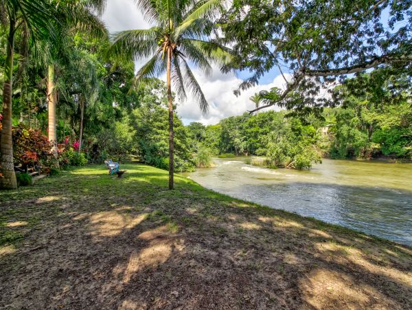 Ambergris Caye Home 1008259