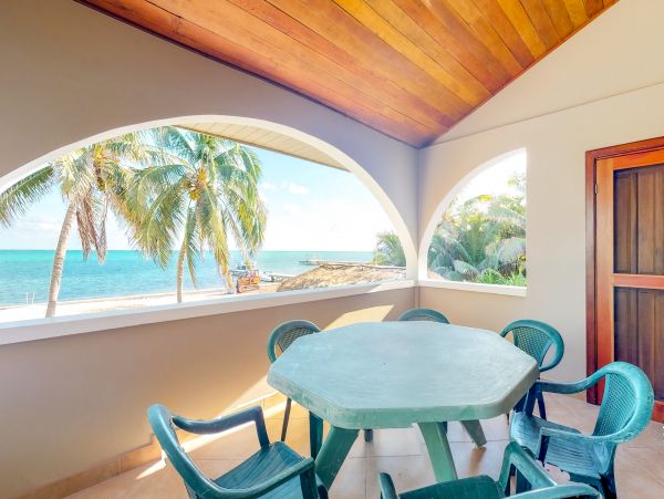 Ambergris Caye Home 1008261
