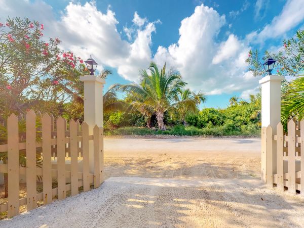 Ambergris Caye Home 1008261