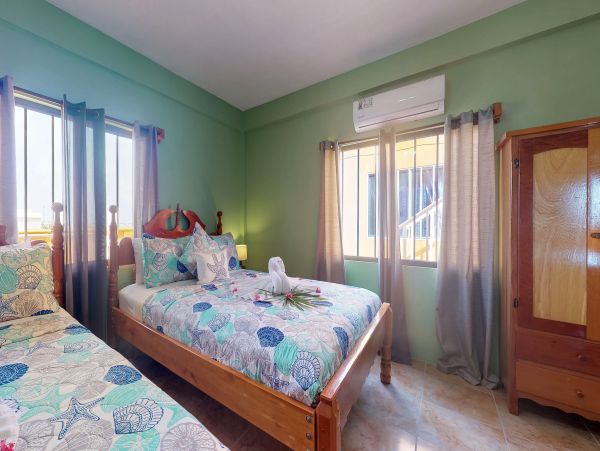 Ambergris Caye Home 1008273