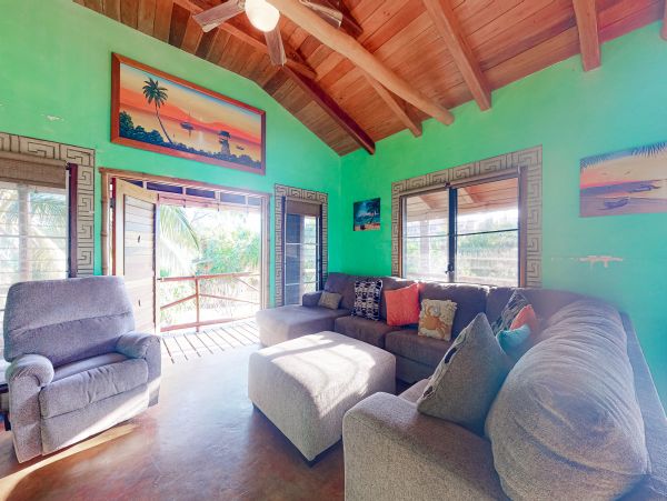 Ambergris Caye Home 1008275
