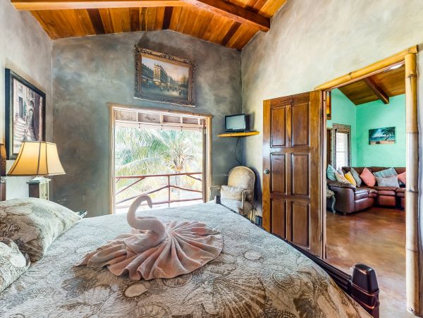 Ambergris Caye Home 1008275