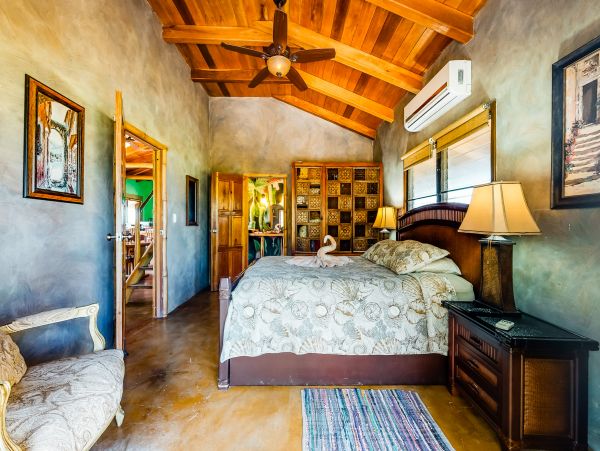 Ambergris Caye Home 1008275
