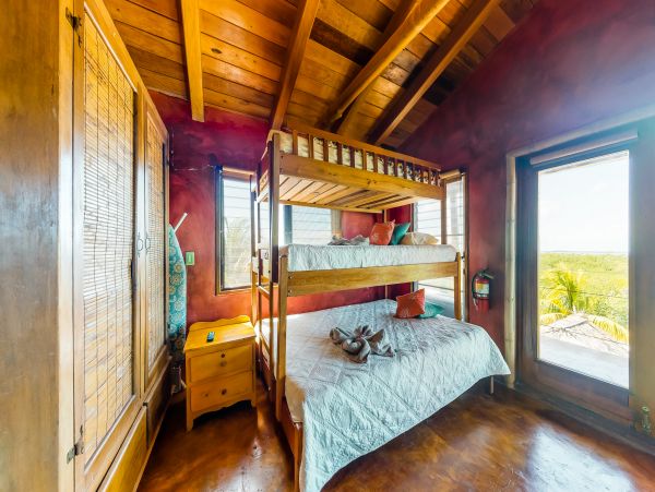 Ambergris Caye Home 1008275