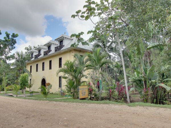 Ambergris Caye Home 1008277