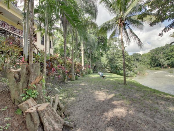 Ambergris Caye Home 1008277