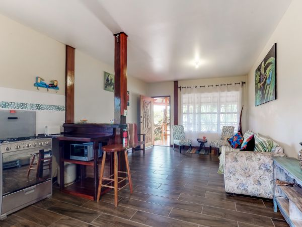 Ambergris Caye Home 1008281