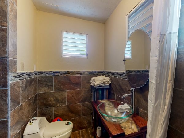 Ambergris Caye Home 1008281