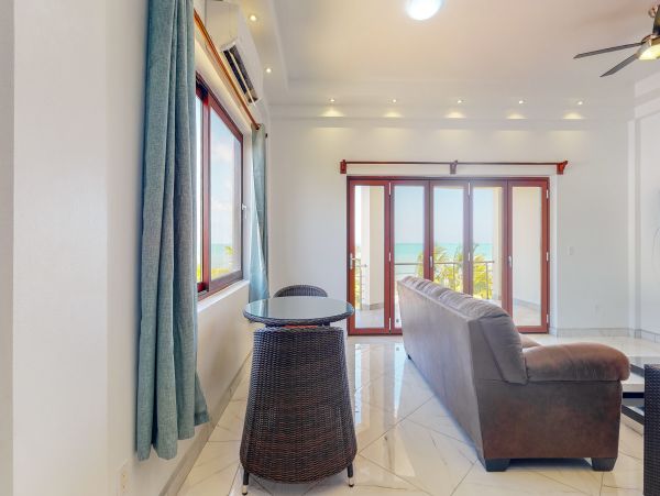 Ambergris Caye Home 1008283