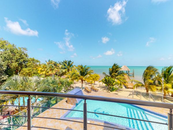 Ambergris Caye Home 1008283