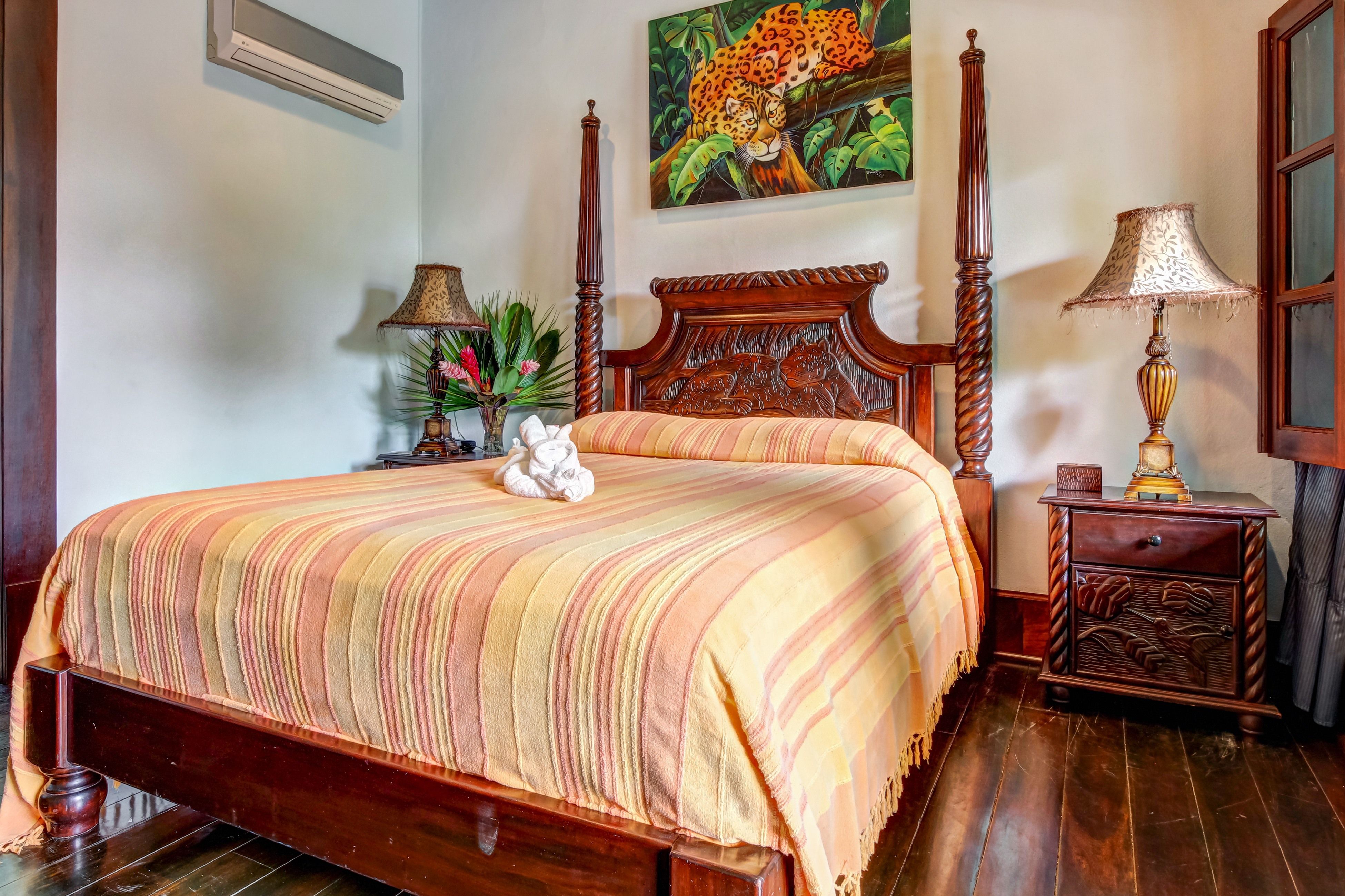 Ambergris Caye Home 1008285