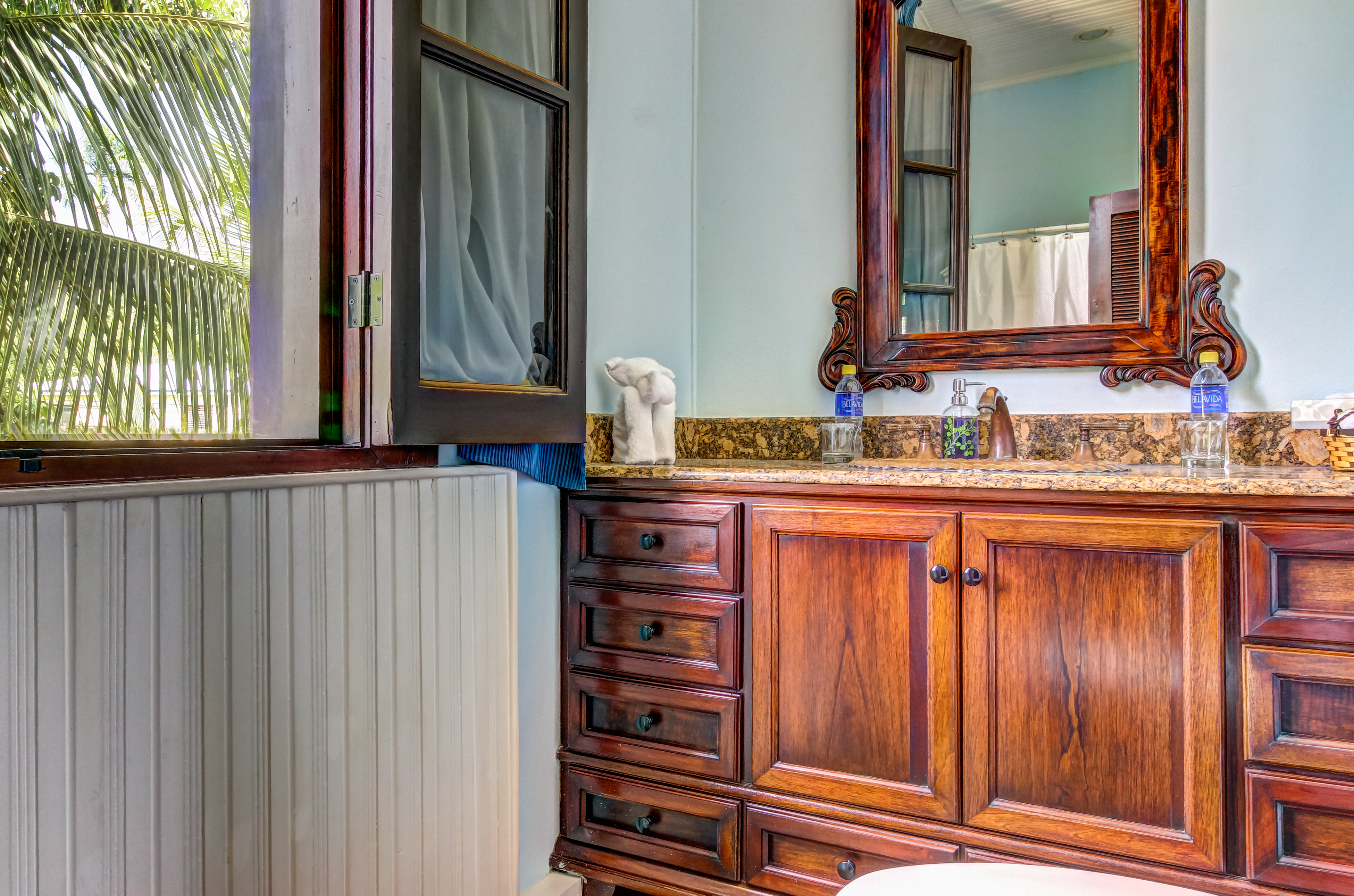 Ambergris Caye Home 1008285