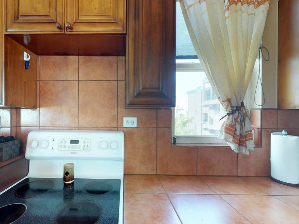 Ambergris Caye Home 1008288