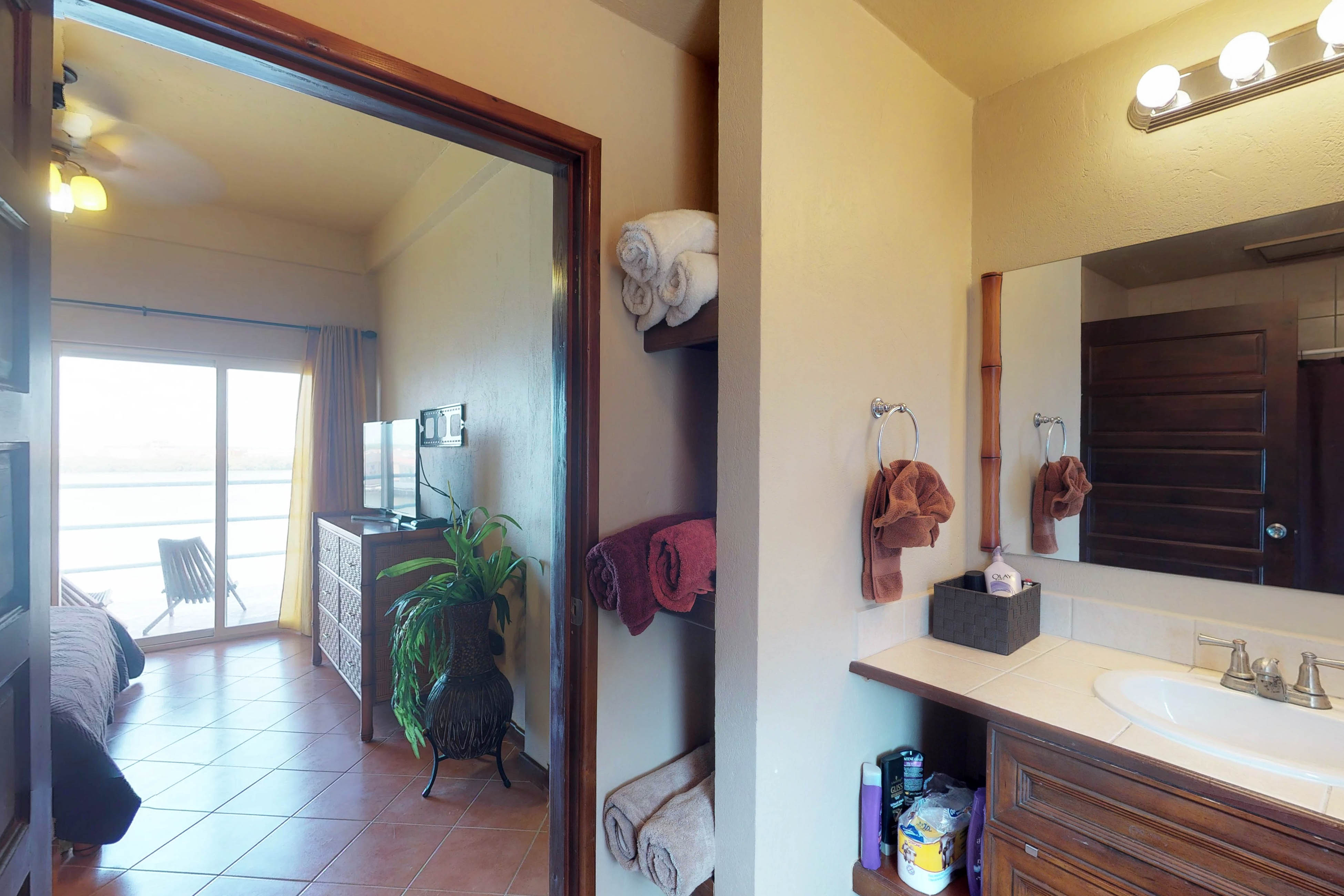 Ambergris Caye Home 1008288