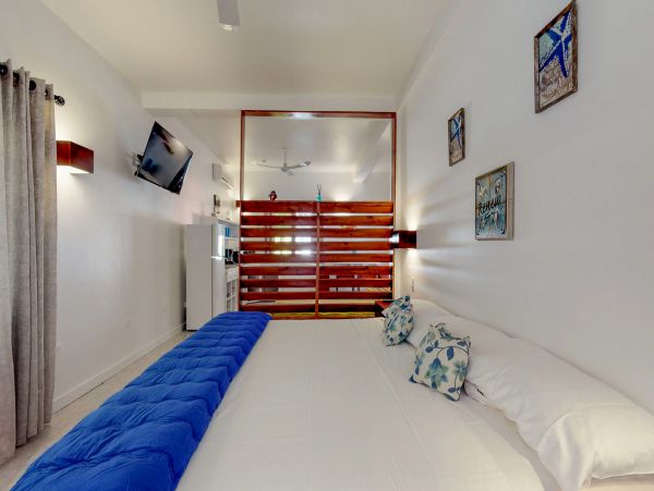 Ambergris Caye Home 1008290