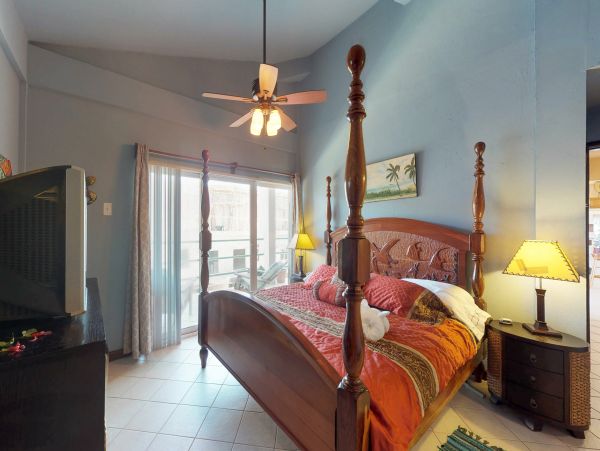 Ambergris Caye Home 1008292