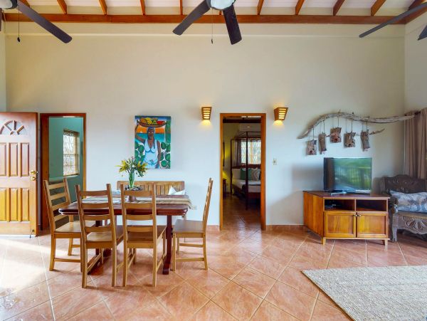 Ambergris Caye Home 1008294