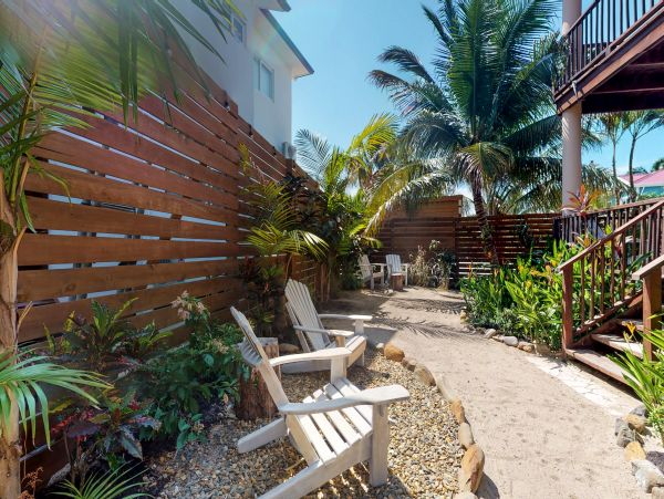 Ambergris Caye Home 1008294