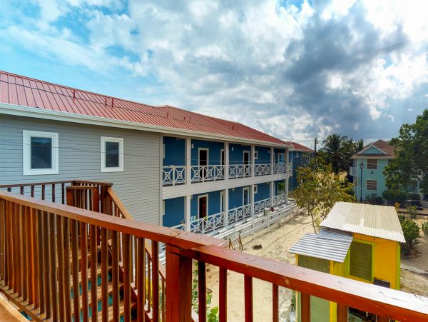 Ambergris Caye Home 1008294