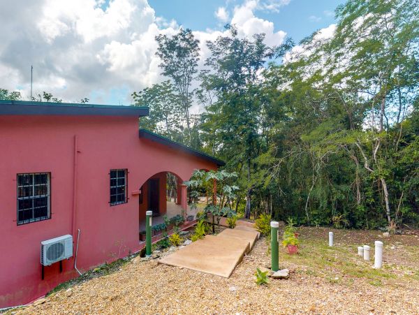 Ambergris Caye Home 1008296