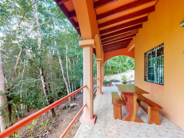 Ambergris Caye Home 1008296