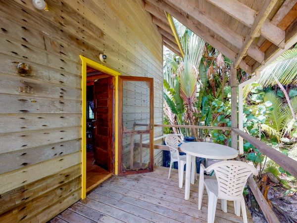Ambergris Caye Home 1008298