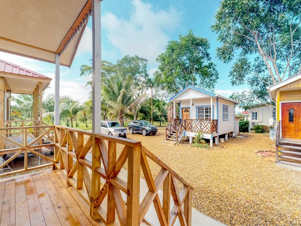 Ambergris Caye Home 1008300