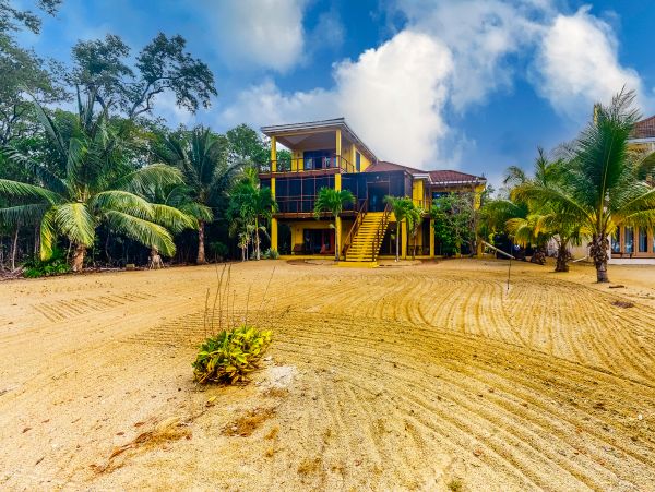 Ambergris Caye Home 1008301