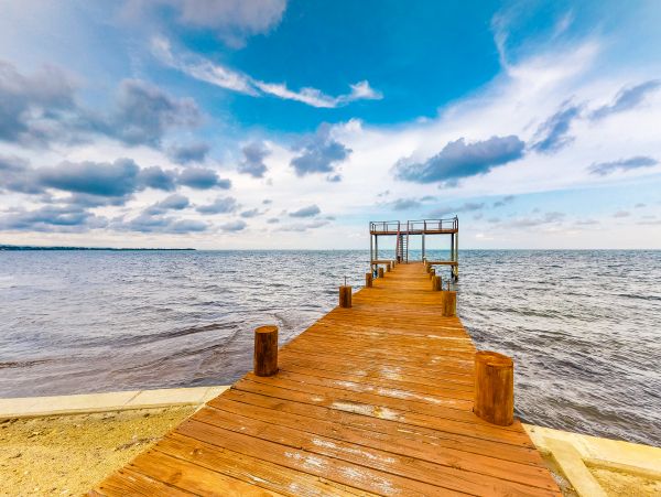 Ambergris Caye Home 1008301
