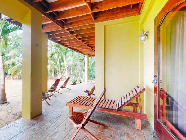 Ambergris Caye Home 1008302