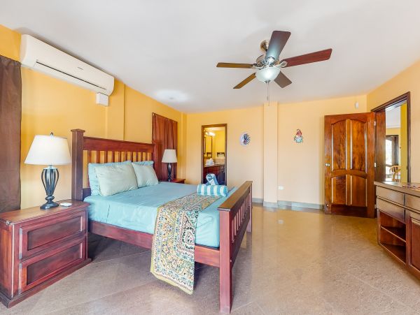 Ambergris Caye Home 1008302