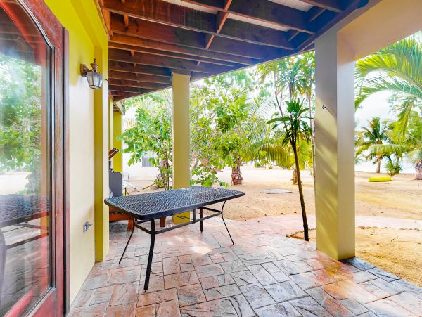 Ambergris Caye Home 1008302