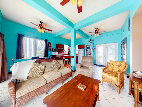 Ambergris Caye Home 1008303