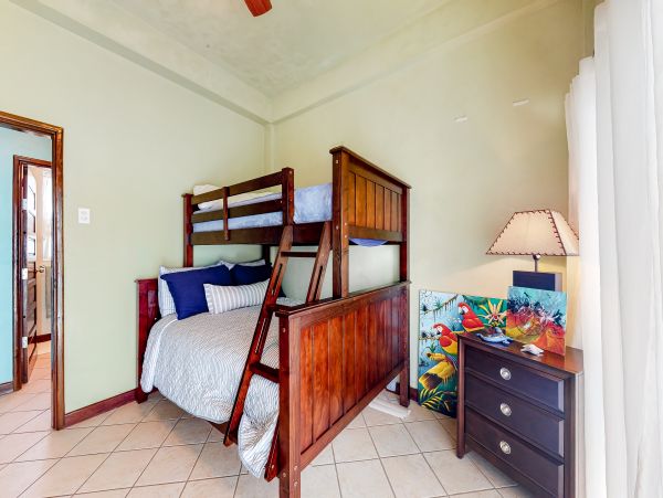 Ambergris Caye Home 1008303