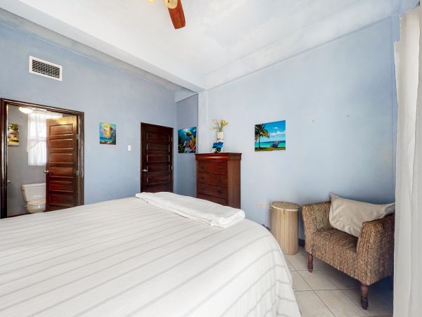 Ambergris Caye Home 1008303