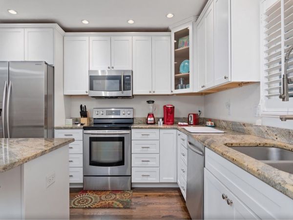 Beautiful Bradenton Vacation Home with Private Pool Sleeps 6