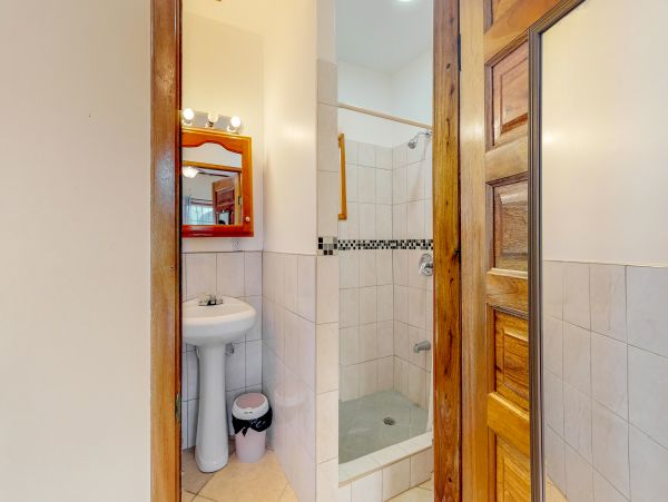 Ambergris Caye Home 1008306