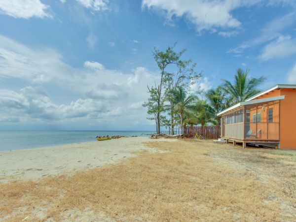 Ambergris Caye Home 1008309