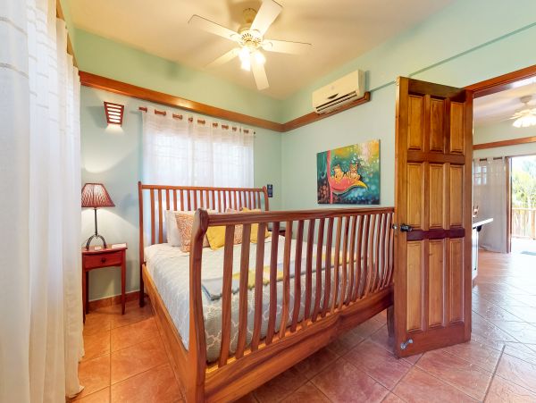 Ambergris Caye Home 1008310