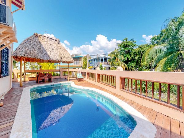 Ambergris Caye Home 1008310