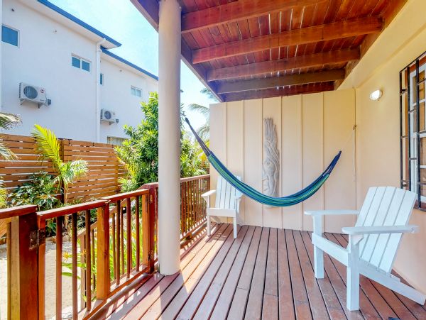 Ambergris Caye Home 1008310