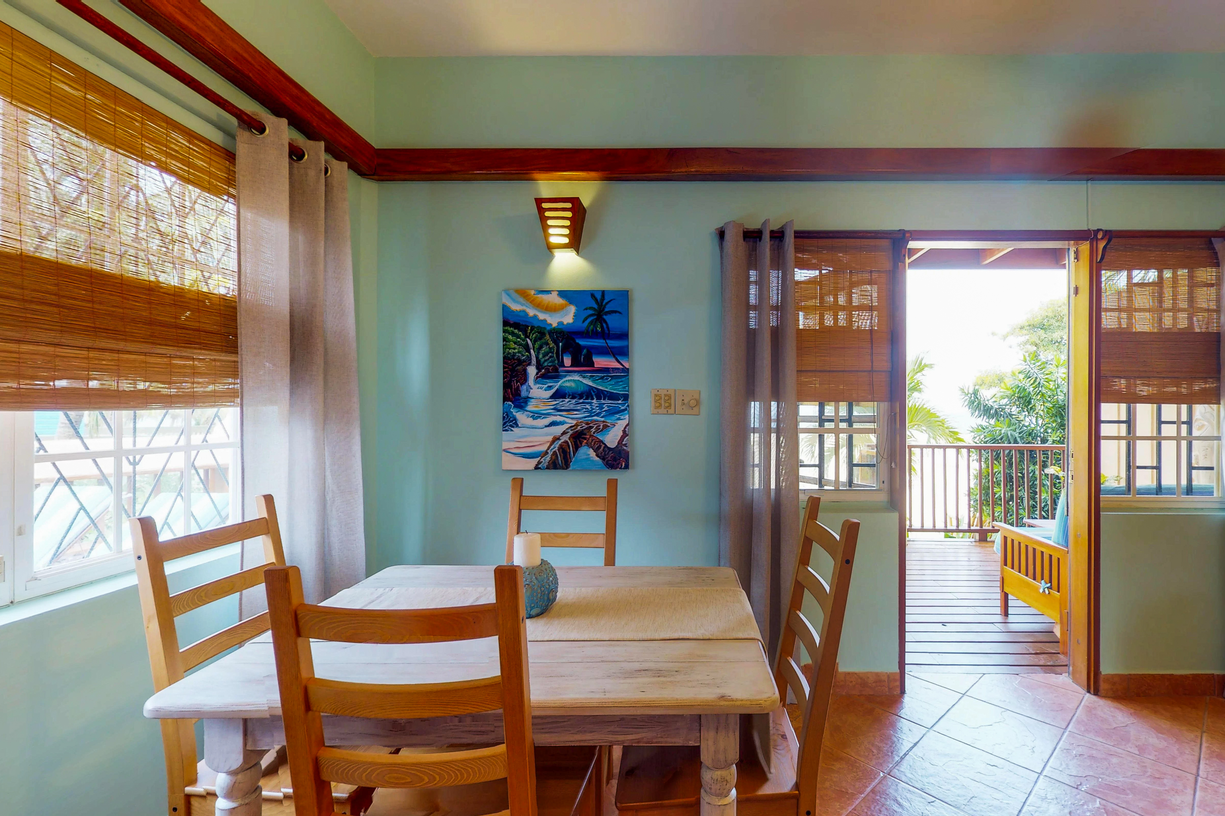 Ambergris Caye Home 1008310