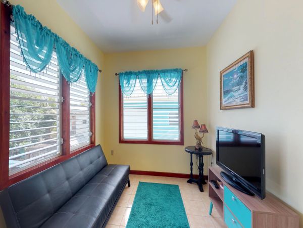 Ambergris Caye Home 1008311