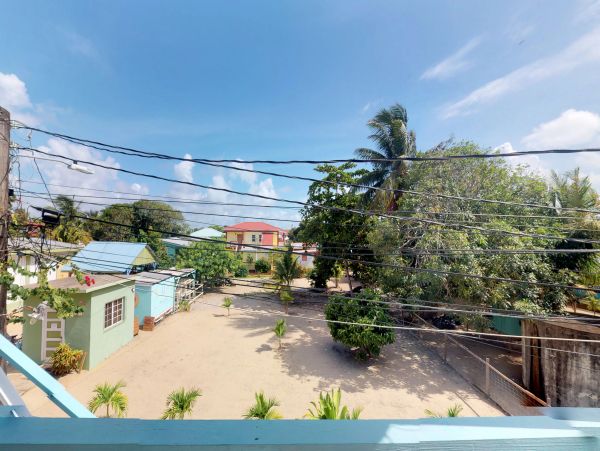 Ambergris Caye Home 1008311